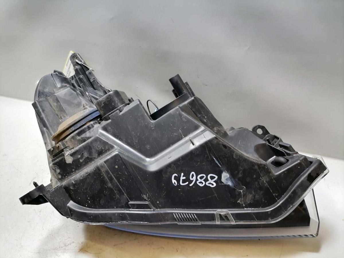 Opel Astra H Scheinwerfer vorn links Halogen schwarzer Hintergrund Zubehör Bj.2004